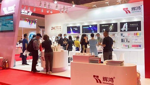 亚太美容展包材区，这款“高频脉冲提拉按摩”眼霜管火了